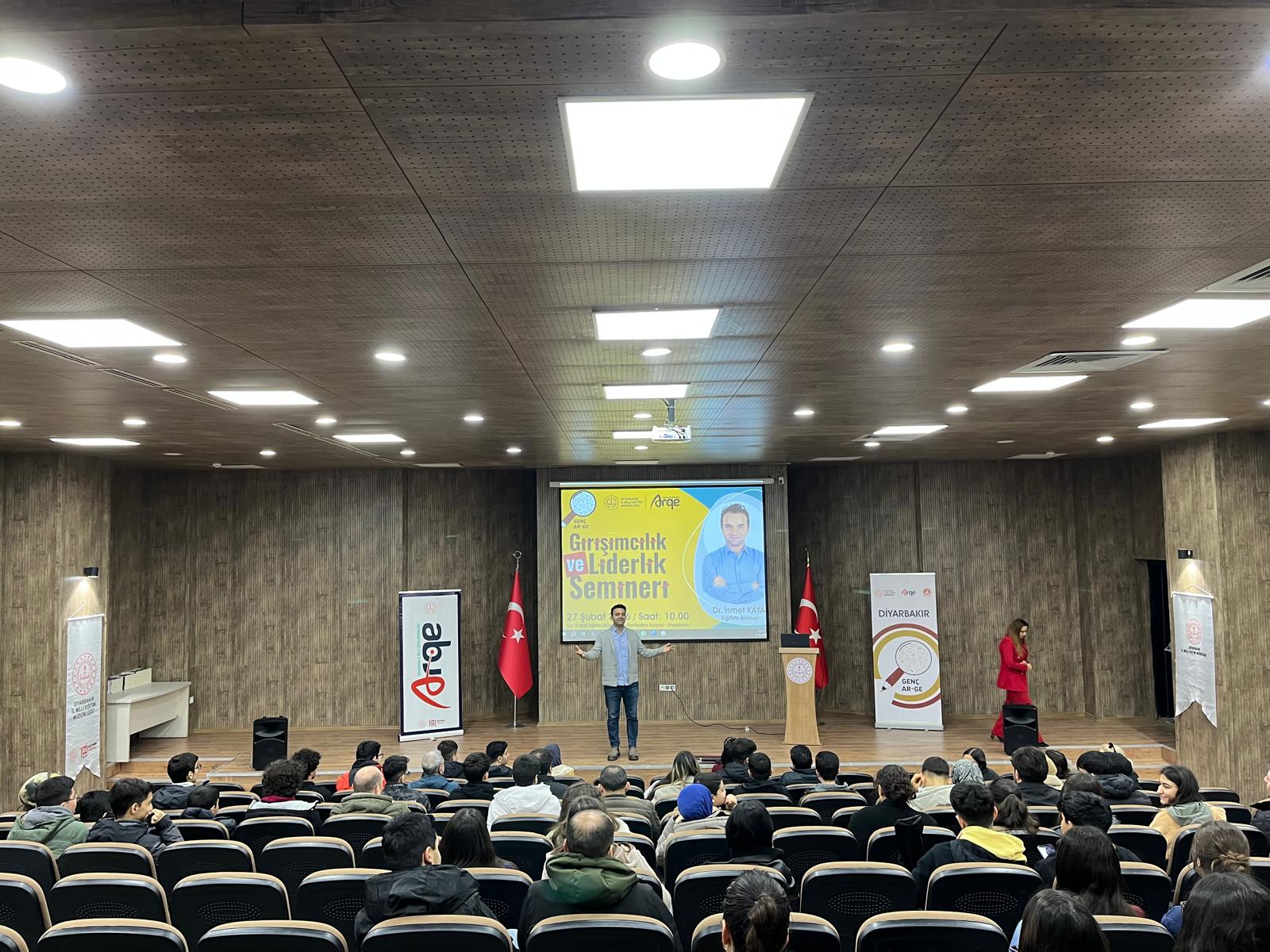 Girişimcilik ve Liderlik Semineri