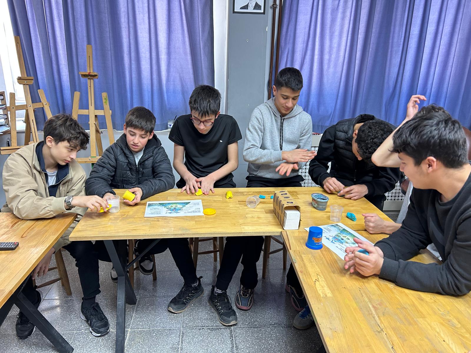 DATÇA GENÇ AR-GE FİKİR ATÖLYESİ ’’Çevre Günü Atık Dönüşüm Projesi’’
