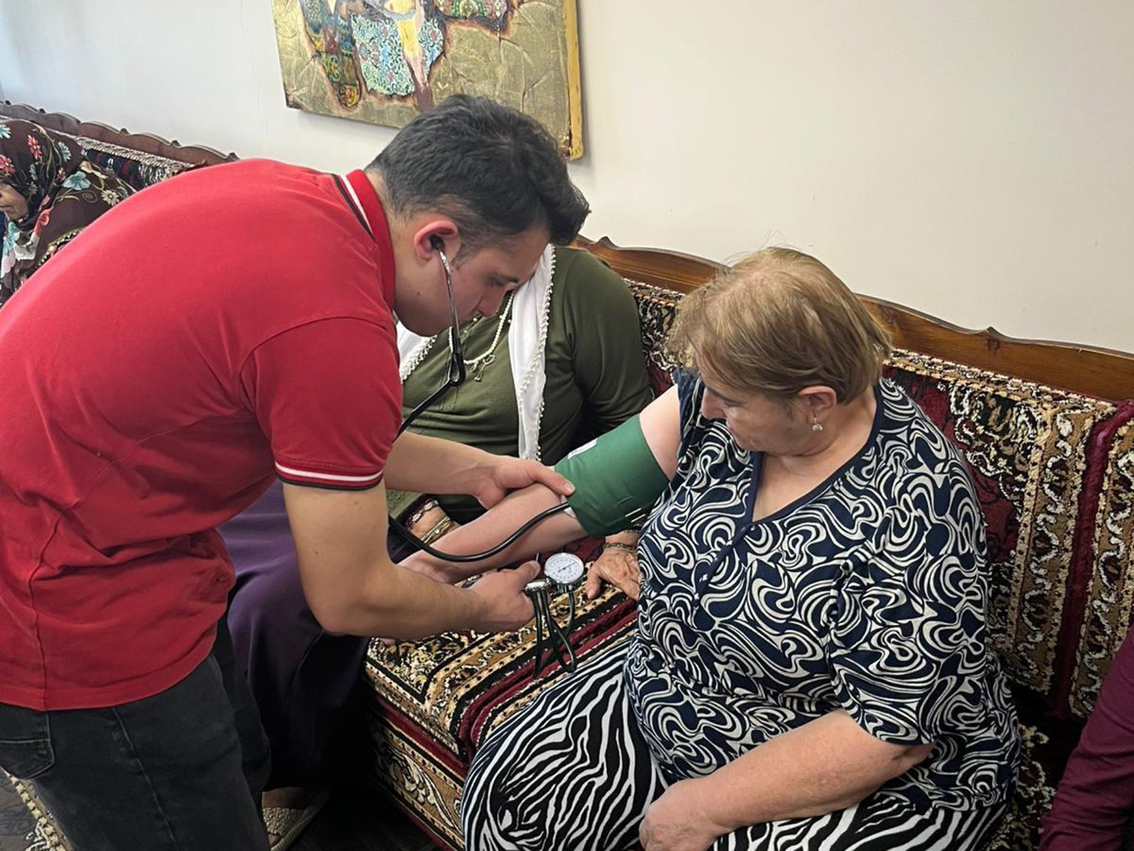 Giresun Atatürk Mesleki ve Teknik Anadolu Lisesi Öğrencilerimizden Huzurevi Ziyareti