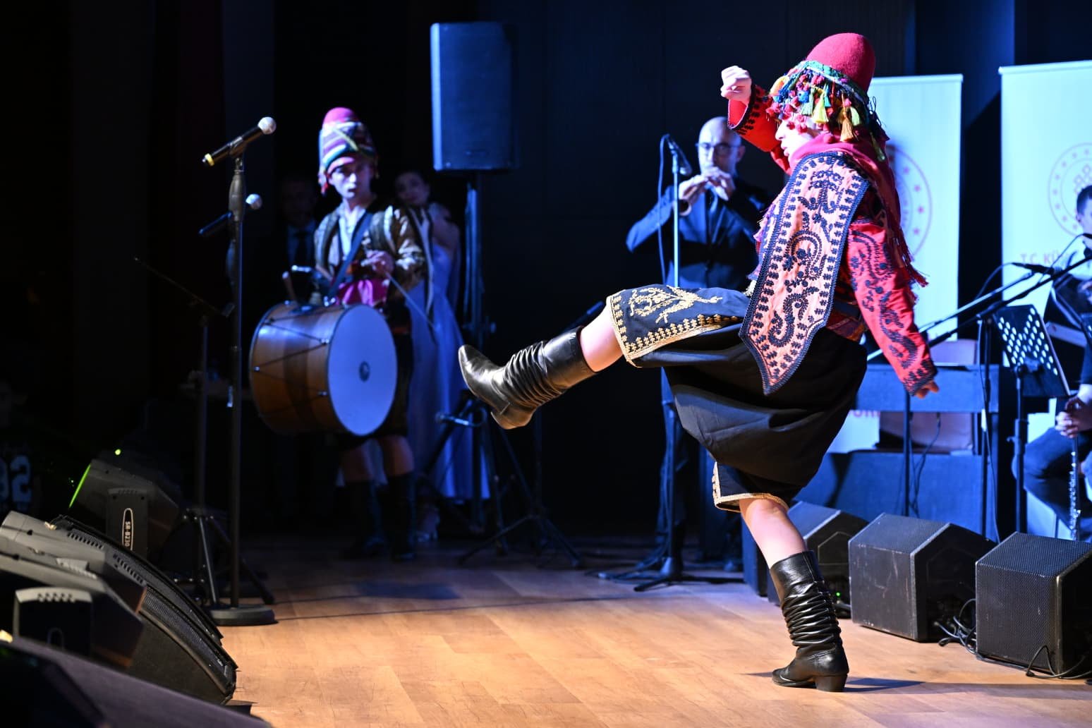 MANİSA ÇOCUK ORKESTRASI VE KOROSU KONSERİ