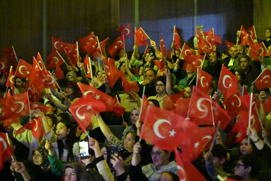 MANİSA ÇOCUK ORKESTRASI VE KOROSU KONSERİ