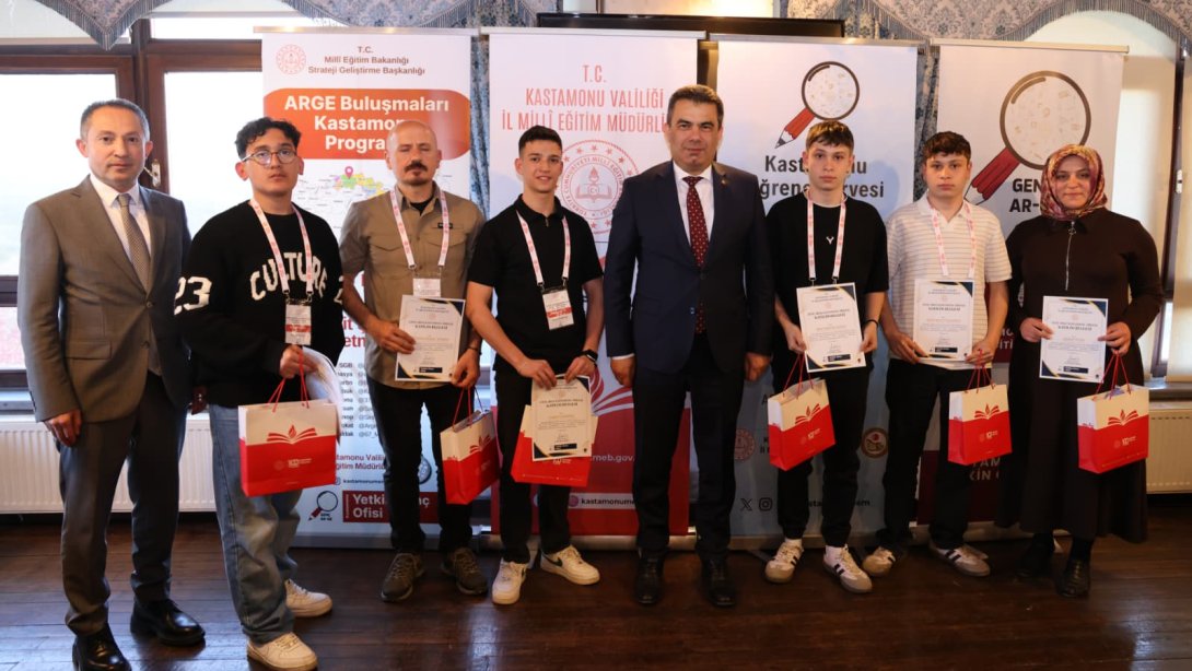 Genç AR-GE Üyeleri Yeşil Vatan İçin Kastamonu'da Buluştu