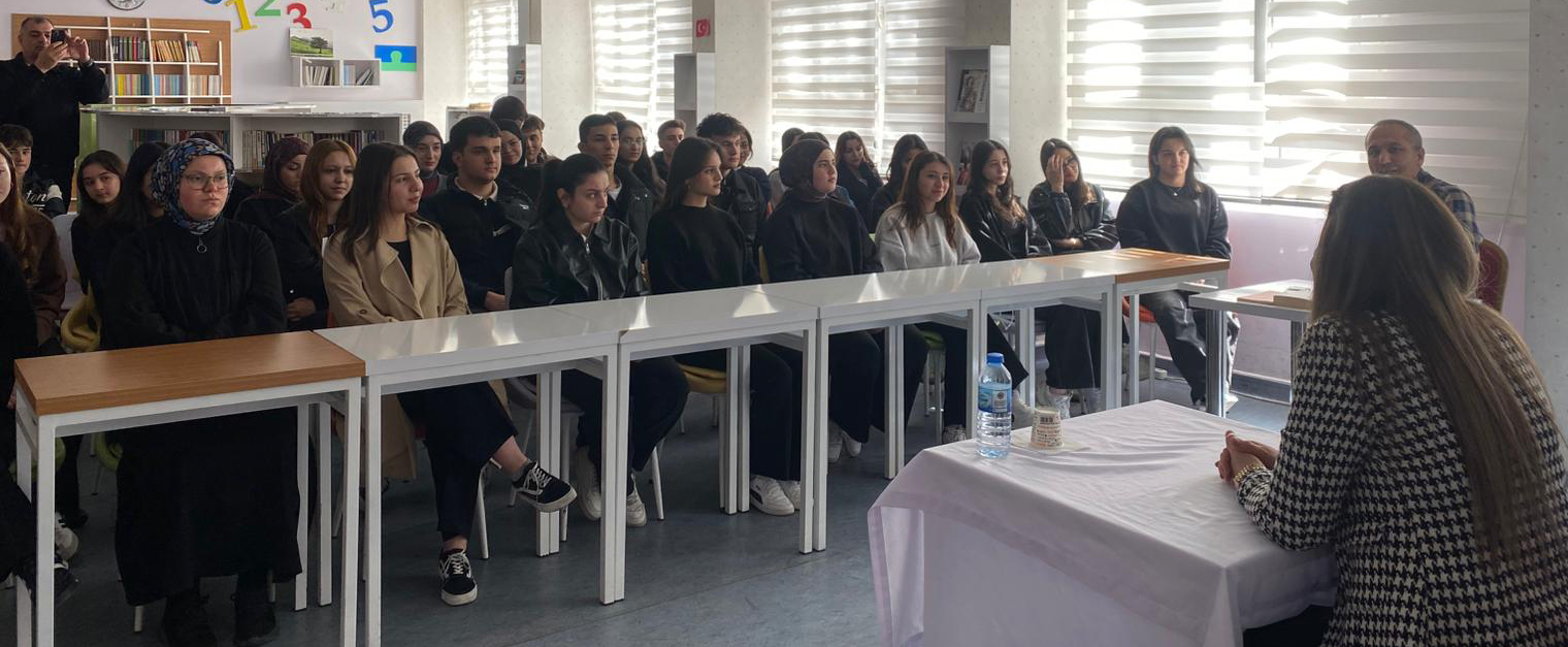 Yazar Gülay Çelikel Çubukçu Öğrencilerimizle Buluştu