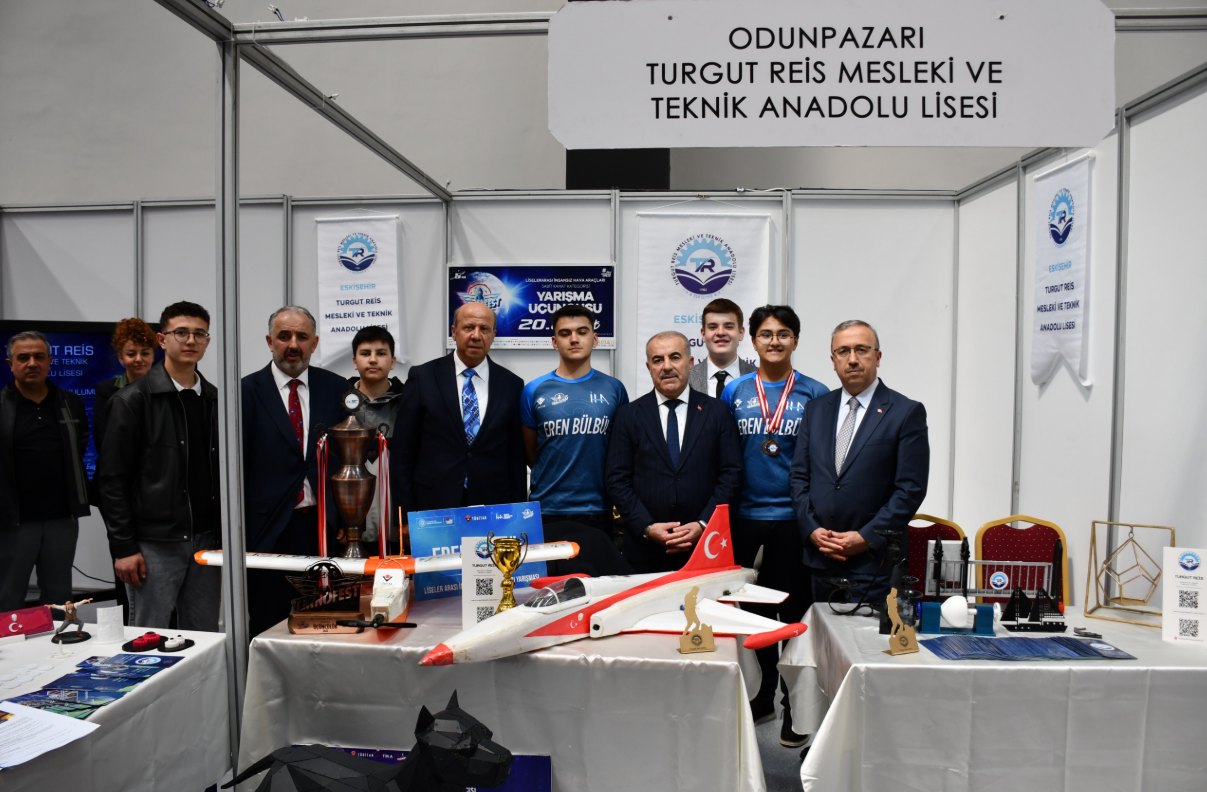 Geleceğin Güçlü Sanayisi İçin Gençlerle Büyük Buluşma: METİF 2026 Kapılarını Açtı!