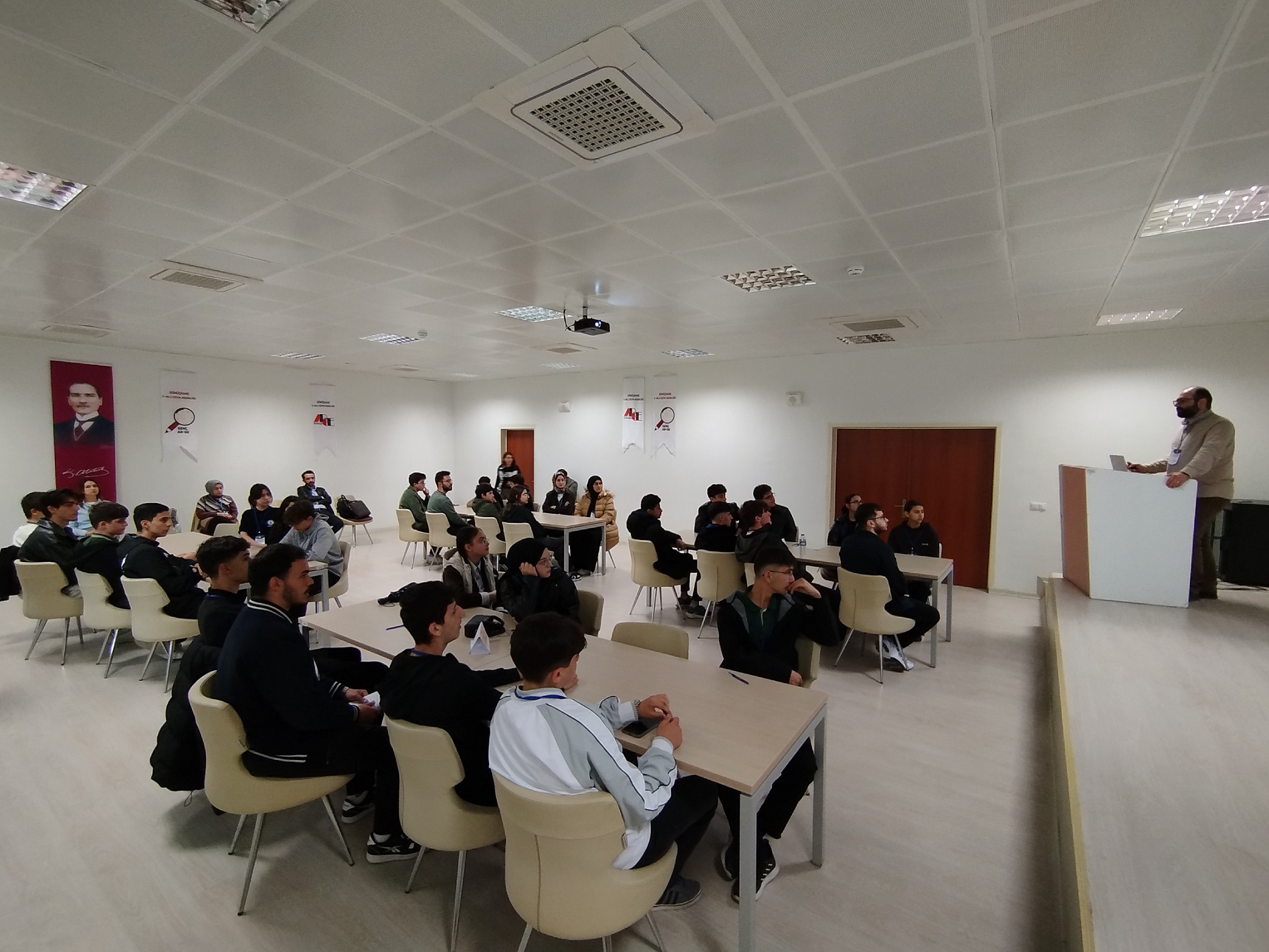"Dijital ve Siber Güvenlik" Konulu Seminer