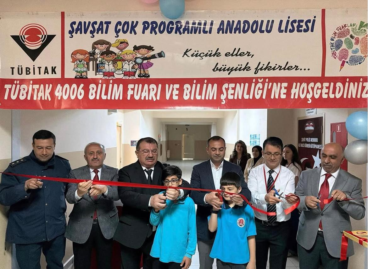 ŞAVŞAT'TA BİLİM ŞÖLENİ