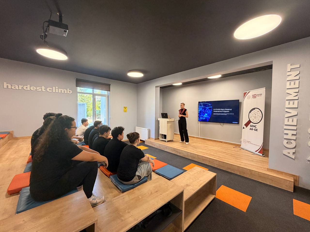 Genç Ar-Ge Yarının Girişimcileri: Atölye ve Ekosistem Programı