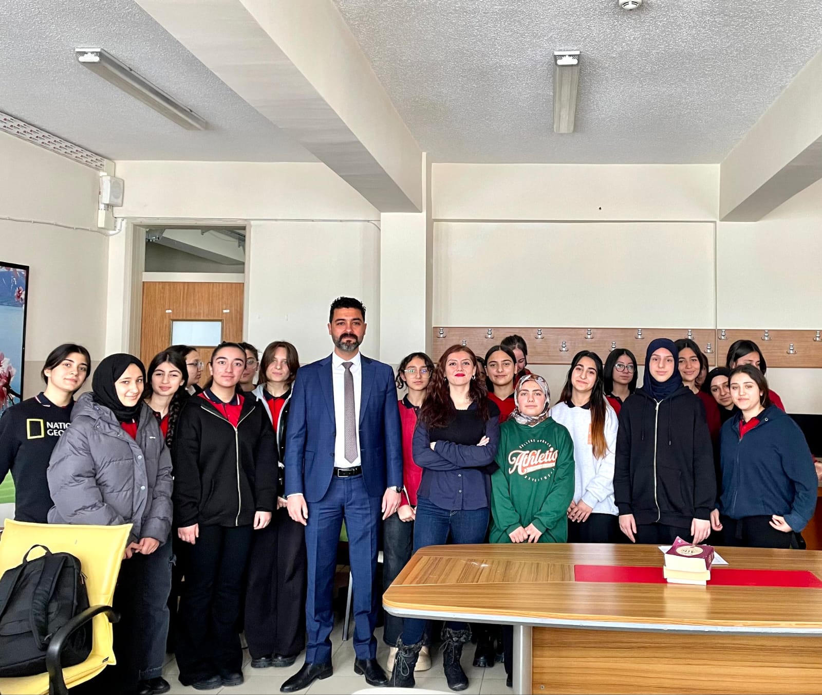 Van AI Eğitim Ağı  - Etik Kullanım Atölyesi