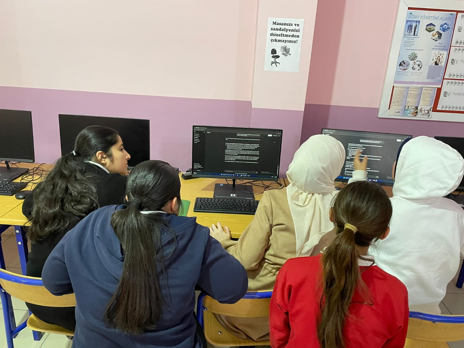 Van AI Eğitim Ağı - Dil ve Kültür Atölyeleri