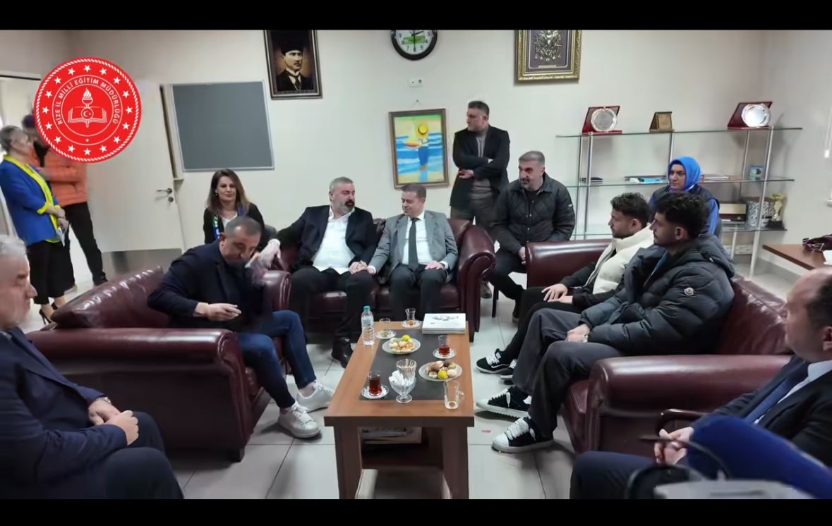Genç AR-GE ile Yeşil-Mavi Coşku: Çaykur Rizespor Öğrencilerimizle Buluştu