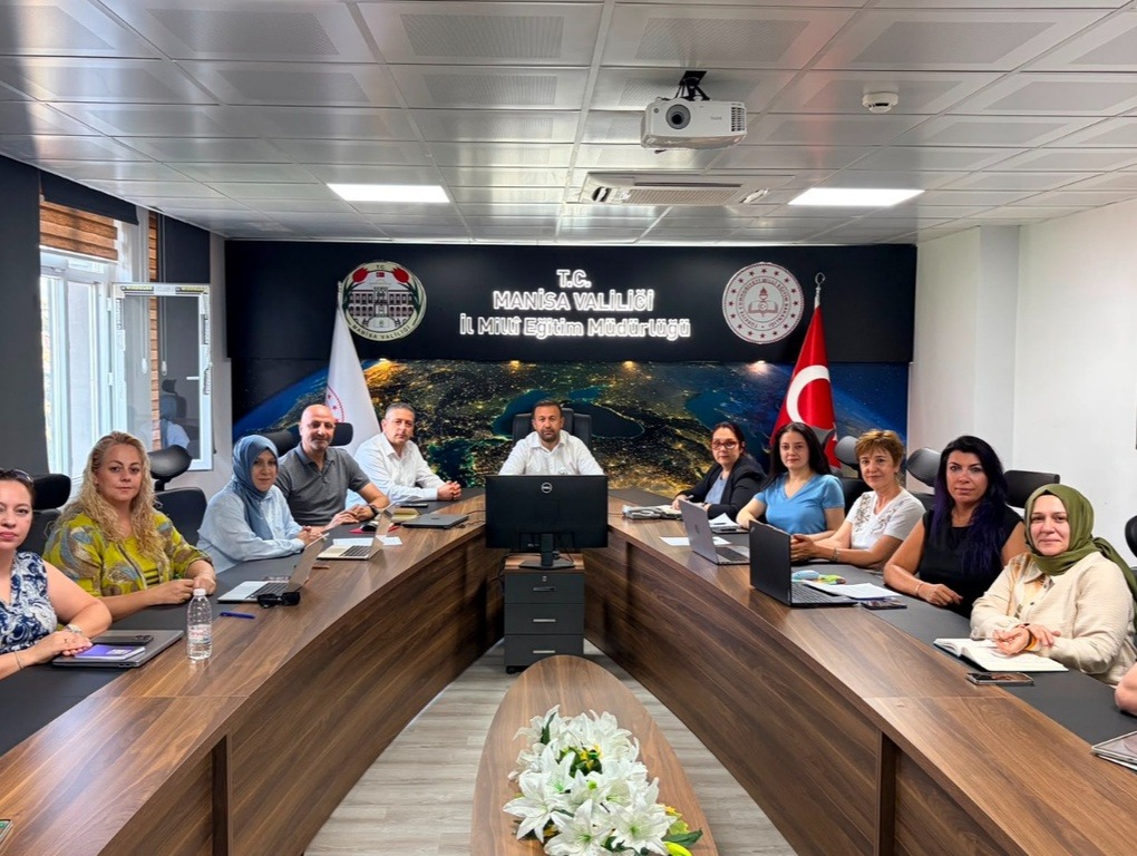 2026-2027 EĞİTİM ÖĞRETİM YILI AR-GE PROJELERİ DEĞERLENDİRME TOPLANTISI GERÇEKLEŞTİRİLDİ