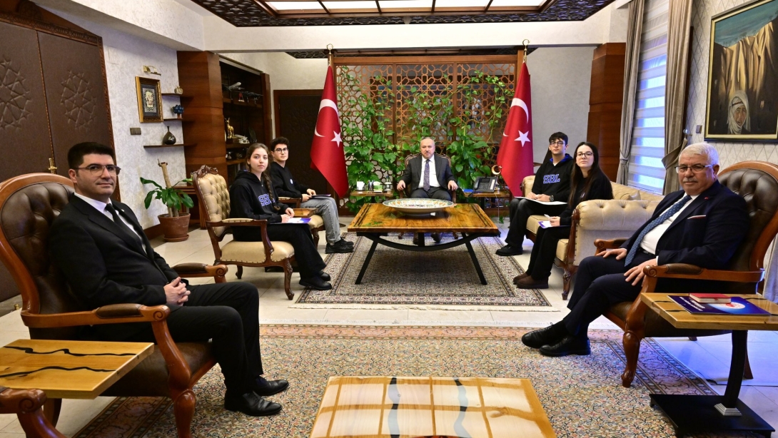 Valimiz Ali Fidan İle Öğrencilerimizin "Geleceğimiz İçin Su" Projesi Konulu Röportajı