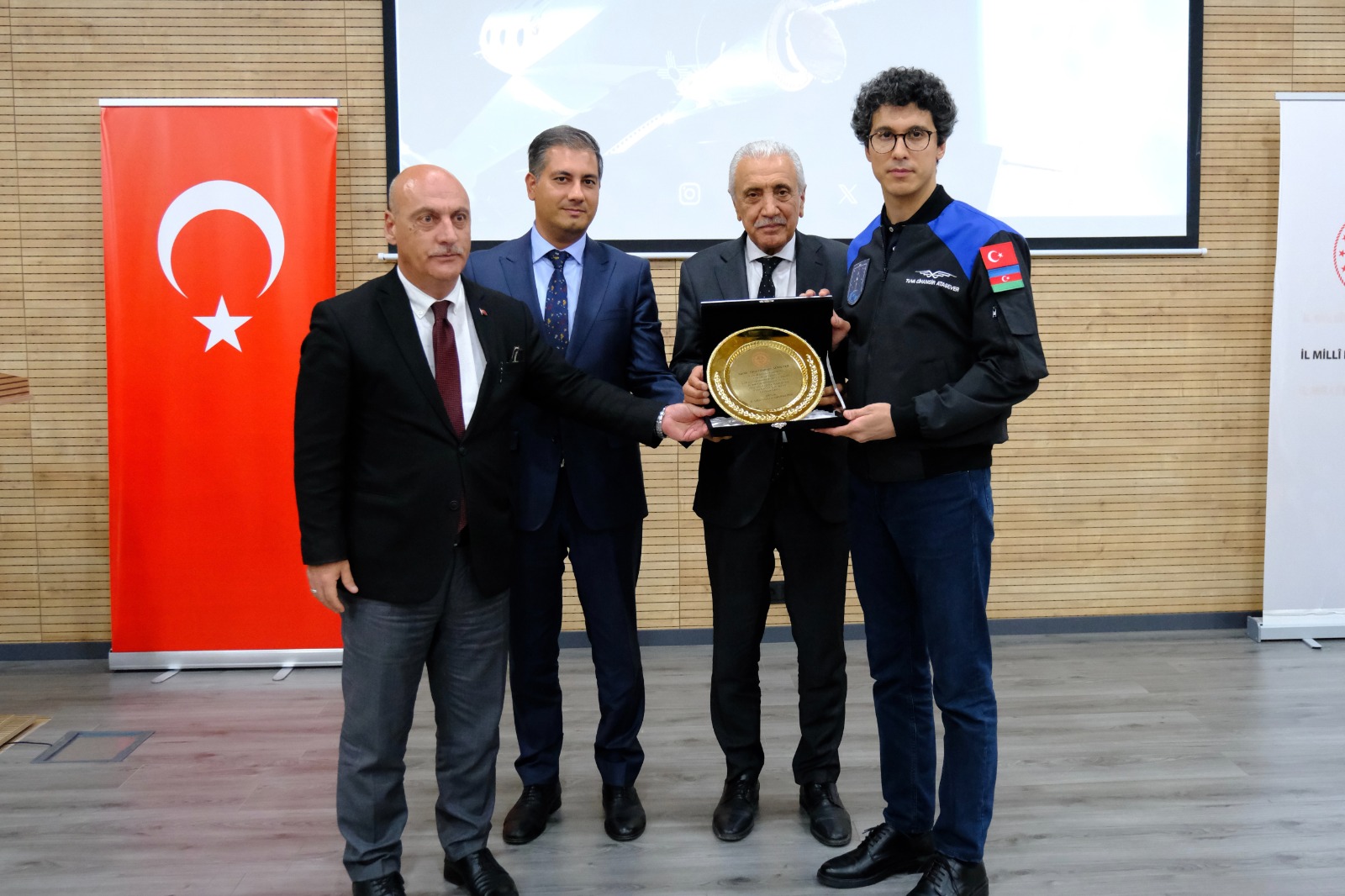 Tuva Cihangir Atasever Söyleşisi