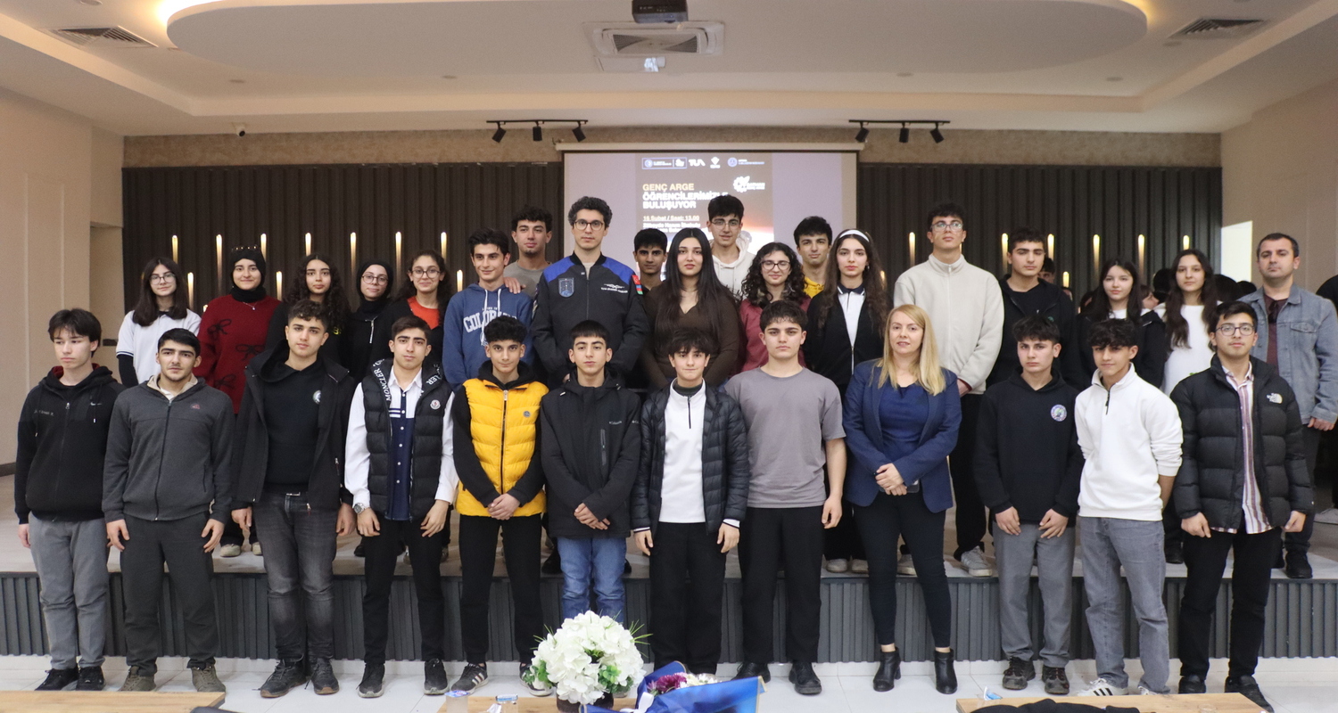 Genç Arge Uzay Yolunda