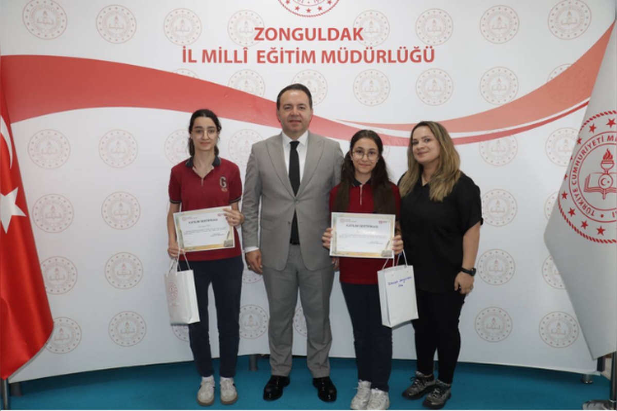 Karaelmas Okurları Kitap Okuma Yarışması