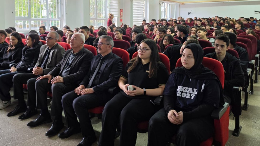 GÖRELE'DE GENÇ AR-GE KAPSAMINDA  ASTRONOMİ SEMİNERLERİ GERÇEKLEŞTİRİLDİ